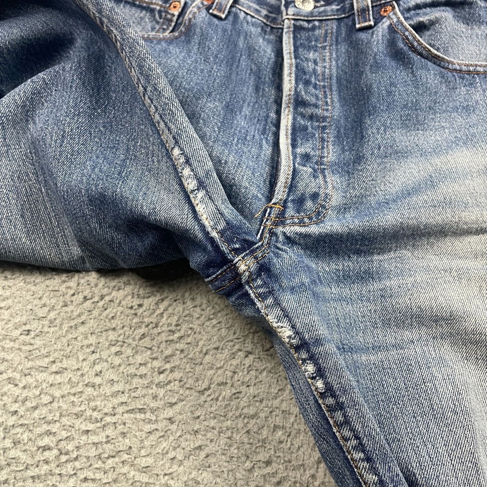 VTG Levis 501xx Jeans Men 34x36 (31x32) Made in USA Button Fly Faded Y2K 90s - Picture 7 of 16